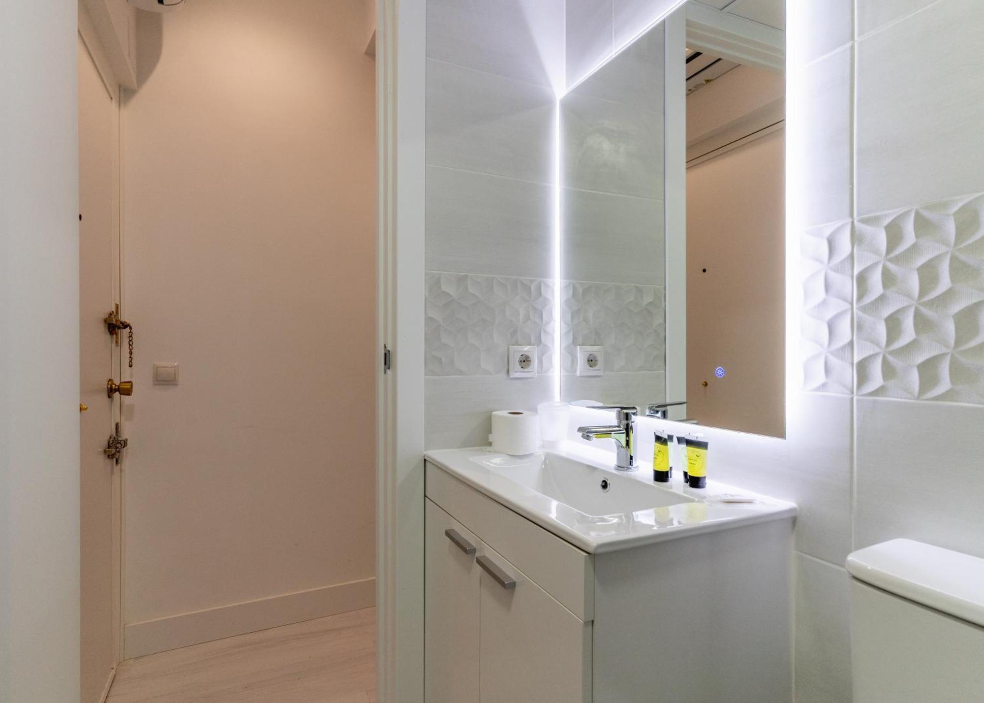 Modern Studio-1Bathroom-Chueca Μαδρίτη Εξωτερικό φωτογραφία